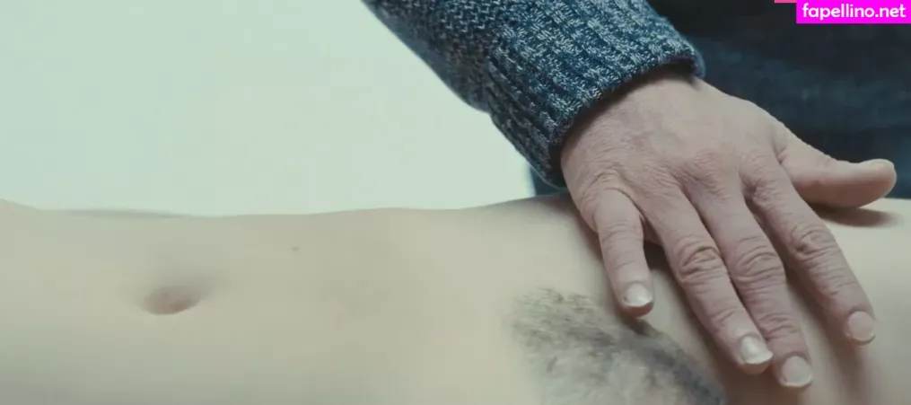 Isild Le Besco OnlyFans Thumbnail #kwjg4bEUGV