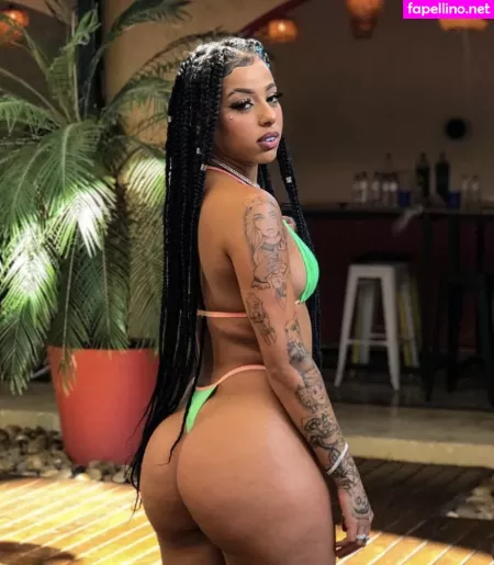 Isis Pequine OnlyFans Thumbnail #ZiRaOwA5ME