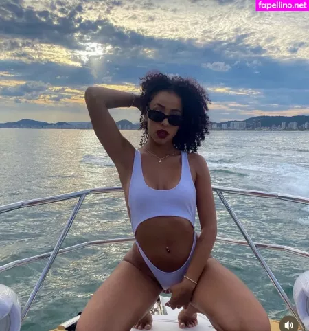 Isis Pequine OnlyFans Thumbnail #rjPpHWLkQ7