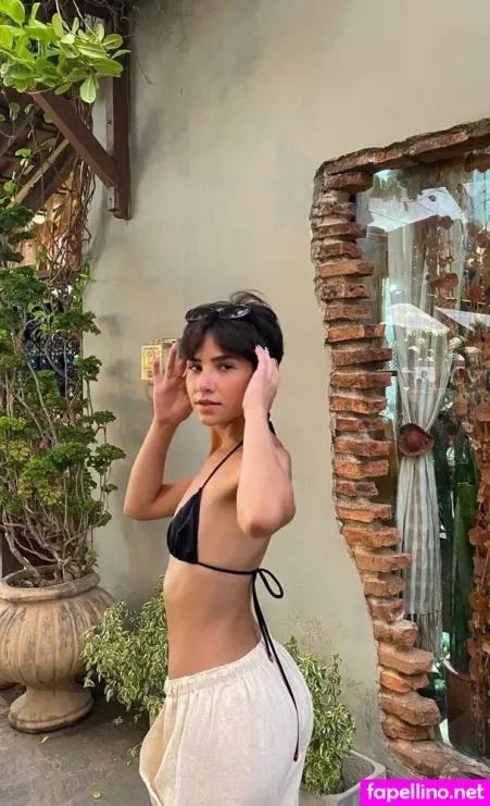 Isis Rodrigues 1 OnlyFans Thumbnail #evP1J2CeBA