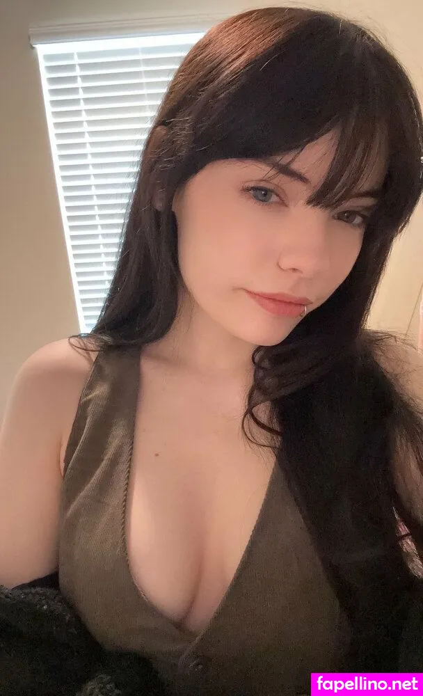 isizzly, sizzlymizzly Nude Leaked OnlyFans Photo #82ySHKHsNv