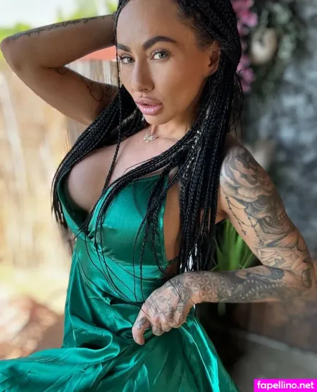 Isizzu Waifubaobei OnlyFans Thumbnail #h2iUxEkSzw