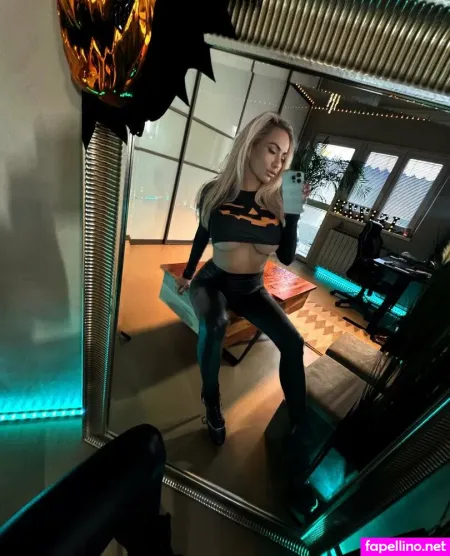 Isizzu OnlyFans Thumbnail #6hwtfECzVG