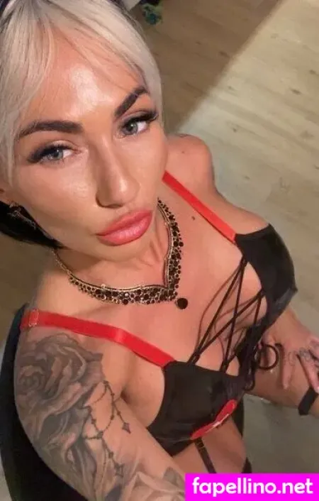 Isizzu OnlyFans Thumbnail #BAD92fChNf