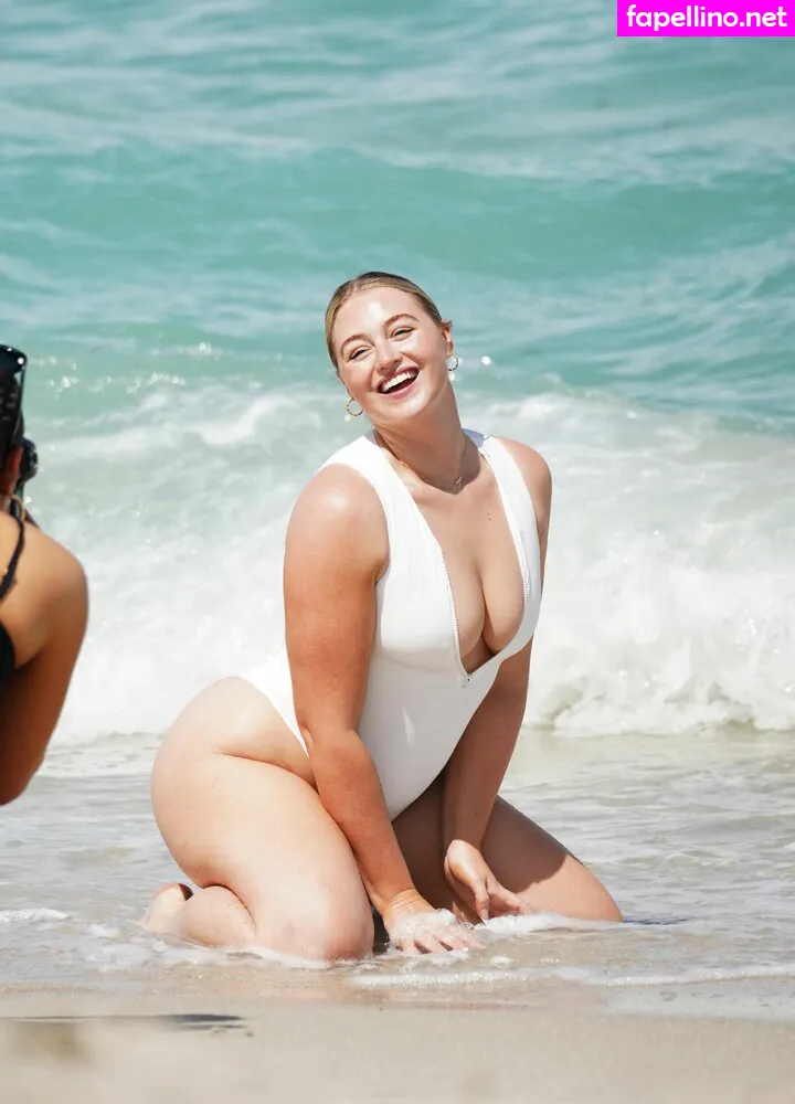 iskra Nude Leaked OnlyFans Photo #9sy3SS3GyC