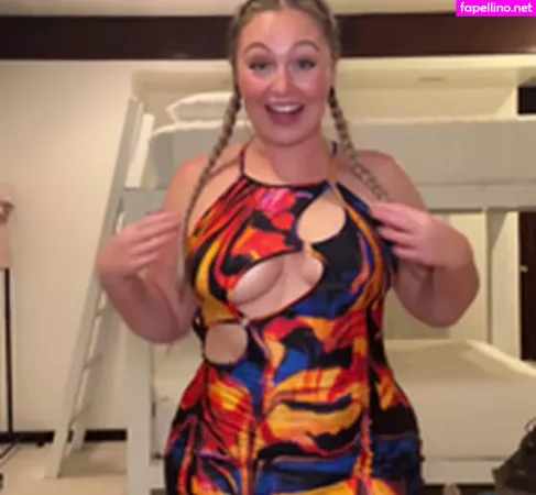 Iskra Lawrence OnlyFans Thumbnail #2Tl46KizX7