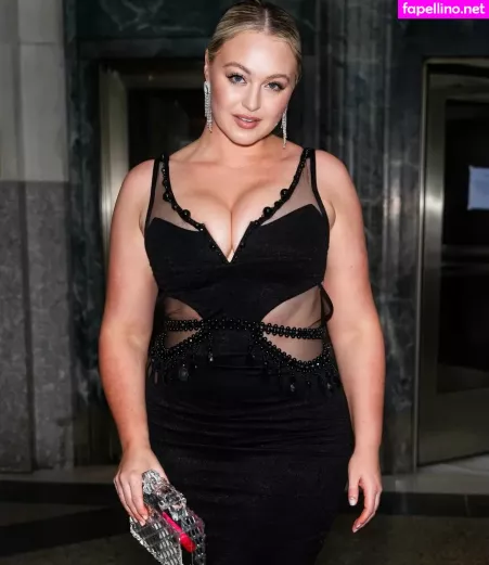 Iskra Lawrence OnlyFans Thumbnail #2XmxXRl63t