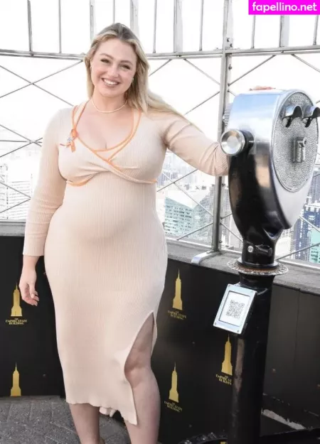 Iskra Lawrence OnlyFans Thumbnail #FuAIL3G7bN