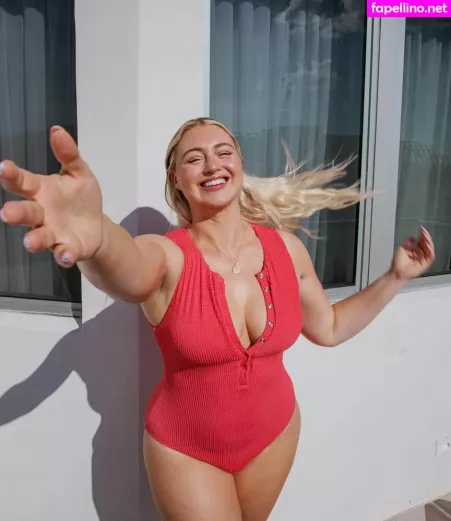 Iskra Lawrence OnlyFans Thumbnail #HD8dAlc2al