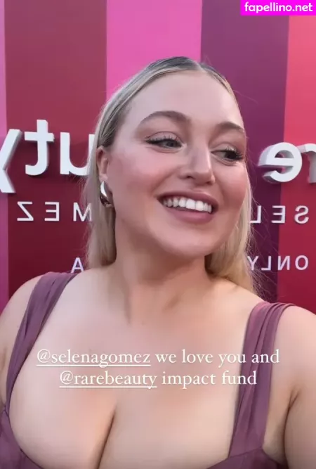 Iskra Lawrence OnlyFans Thumbnail #I5Xk73eTEL