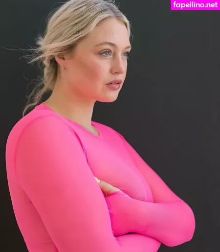 Iskra Lawrence OnlyFans Thumbnail #Q196yocon8