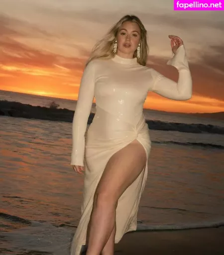 Iskra Lawrence OnlyFans Thumbnail #Q4uCIKhCC8