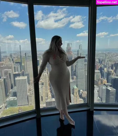 Iskra Lawrence OnlyFans Thumbnail #QI6O4nZOD3