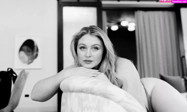 Iskra Lawrence OnlyFans Thumbnail #Rgz5begdi1
