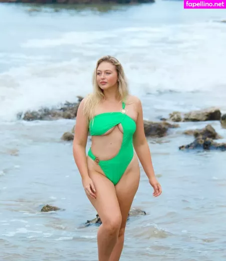 Iskra Lawrence OnlyFans Thumbnail #SZ526Sene0