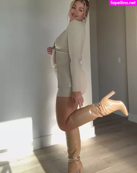 Iskra Lawrence OnlyFans Thumbnail #VOXvCeSZlb