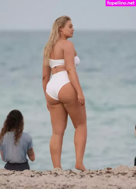 Iskra Lawrence OnlyFans Thumbnail #ZrKQsfRS4e