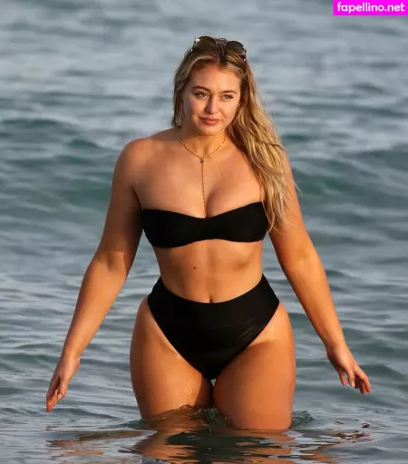 Iskra Lawrence OnlyFans Thumbnail #afXBJZ4wij