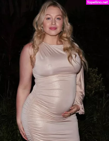 Iskra Lawrence OnlyFans Thumbnail #bydcuSXEBn