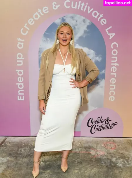 Iskra Lawrence OnlyFans Thumbnail #d6Qrrbxj0O