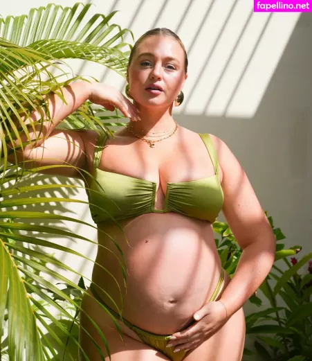 Iskra Lawrence OnlyFans Thumbnail #gITlCY4v4w