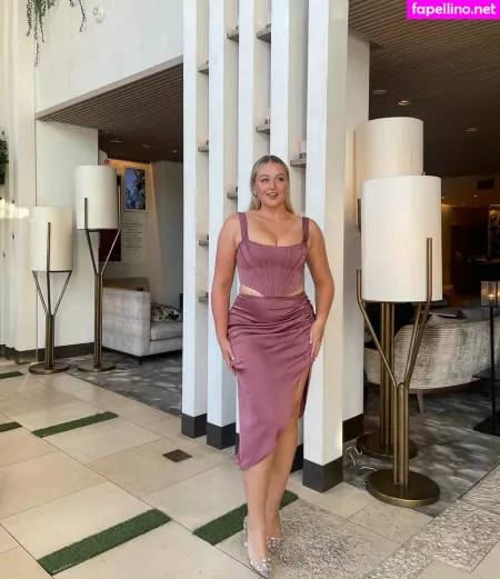 Iskra Lawrence OnlyFans Thumbnail #jBAFk3YRk0