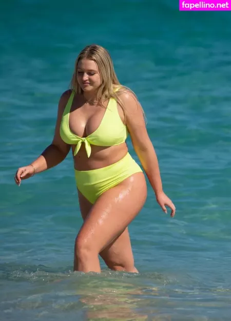 Iskra Lawrence OnlyFans Thumbnail #jD5iYy8HM2