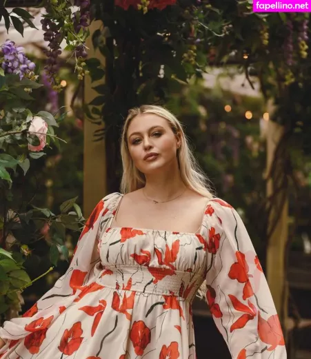 Iskra Lawrence OnlyFans Thumbnail #jegUCAfu9H