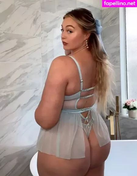 Iskra Lawrence OnlyFans Thumbnail #lH43XYuli0