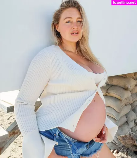 Iskra Lawrence OnlyFans Thumbnail #plcmbDBvB0