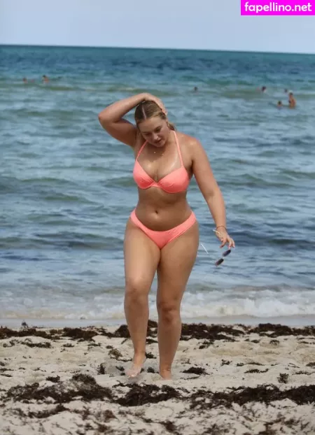 Iskra Lawrence OnlyFans Thumbnail #sjrJ9IsHNl