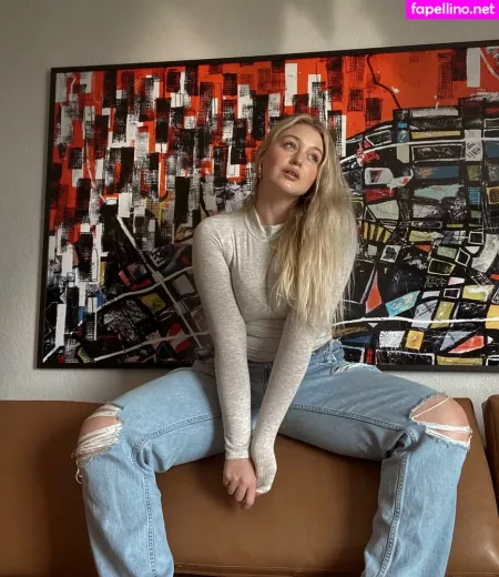 Iskra Lawrence OnlyFans Thumbnail #wccpptIIQZ