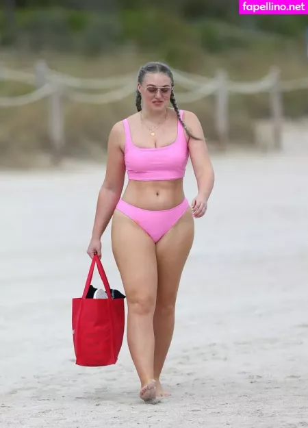 Iskra Lawrence OnlyFans Thumbnail #x9wsMOOLVF