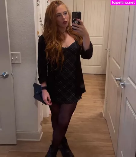 Isla Dawn OnlyFans Thumbnail #esbVtiBJSy