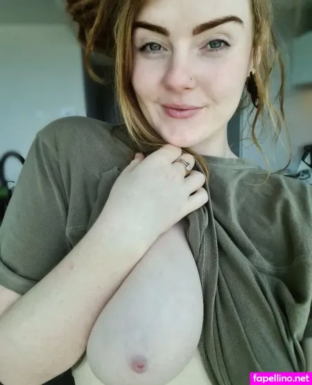 Isla Fae OnlyFans Thumbnail #vacC5LAYy1