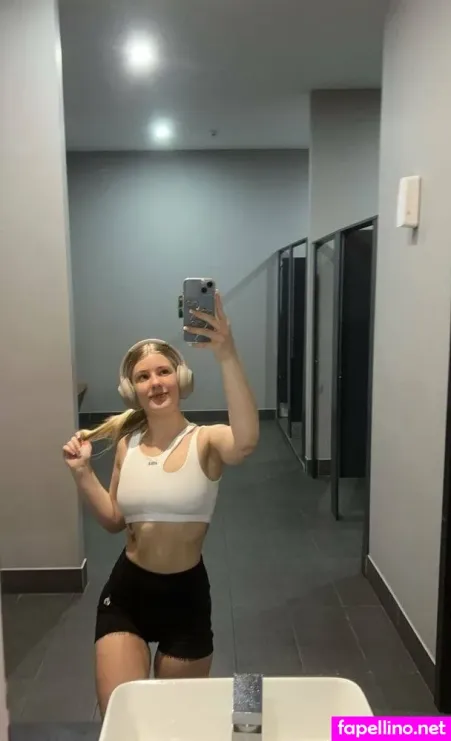 Isla Mae OnlyFans Thumbnail #J5leuFhP21