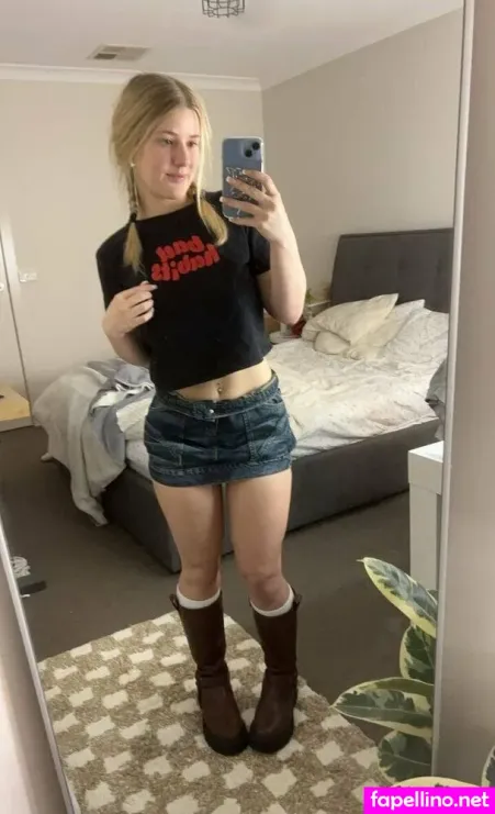 Isla Mae OnlyFans Thumbnail #dgsAyHhDJJ