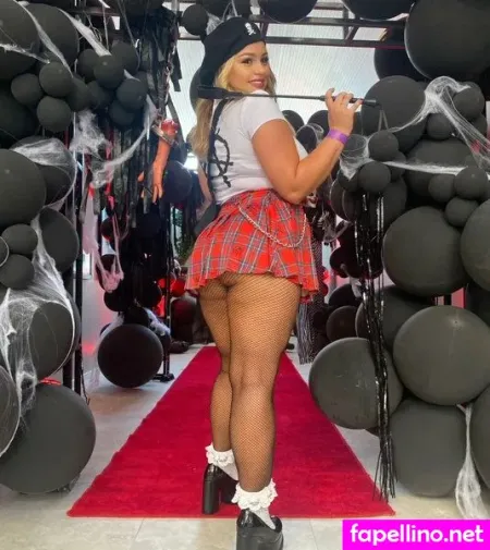 Isla O Doherty 3 OnlyFans Thumbnail #D4yAxzk9lG
