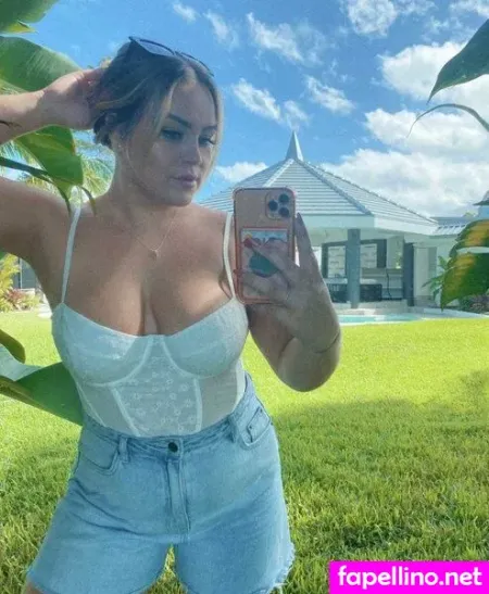 Isla O Doherty 3 OnlyFans Thumbnail #VUwhZyXhIP