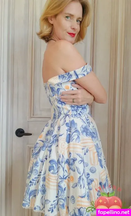 Island Peach OnlyFans Thumbnail #n9JzSX9GYq