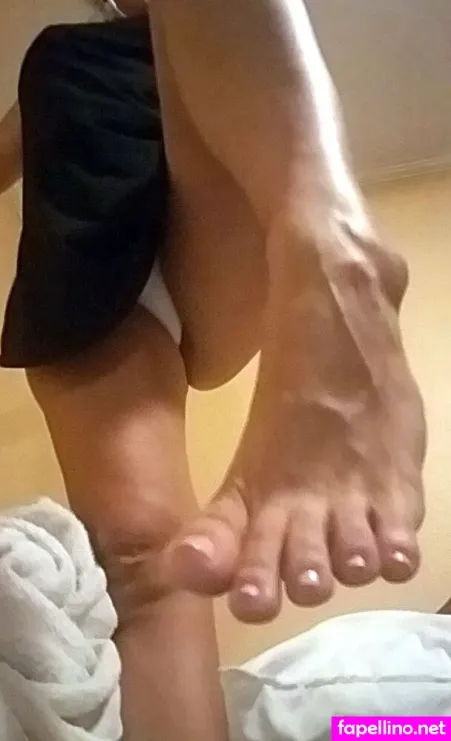 Islandgaltoes OnlyFans Thumbnail #S0saux54M8