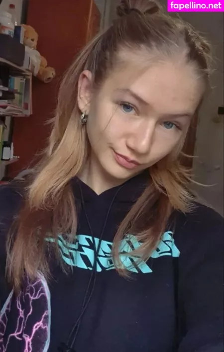 Isobel S Adventures OnlyFans Thumbnail #dqU3zaS4V0