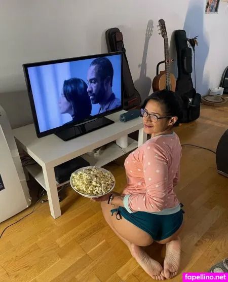 Isoyichfree OnlyFans Thumbnail #IH9wprBSEo