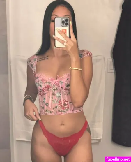 Issamarant OnlyFans Thumbnail #7sJv3cTabW