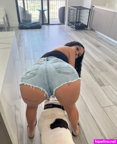 Issamarant OnlyFans Thumbnail #9FNUJCyhBj