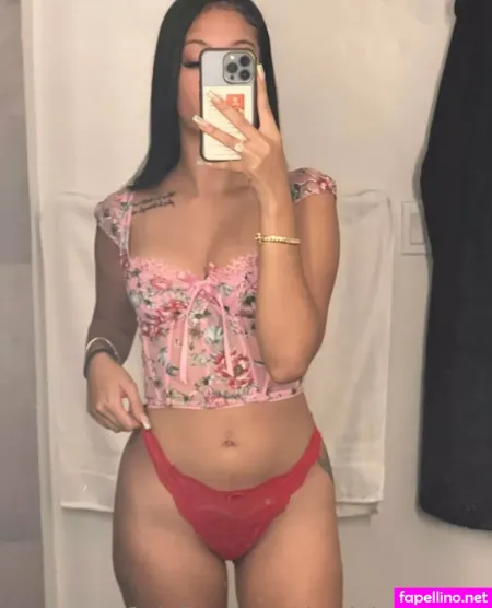 Issamarant OnlyFans Thumbnail #NLddvbyN9e