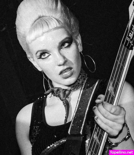 Issey Carts OnlyFans Thumbnail #NBoBDESoWI