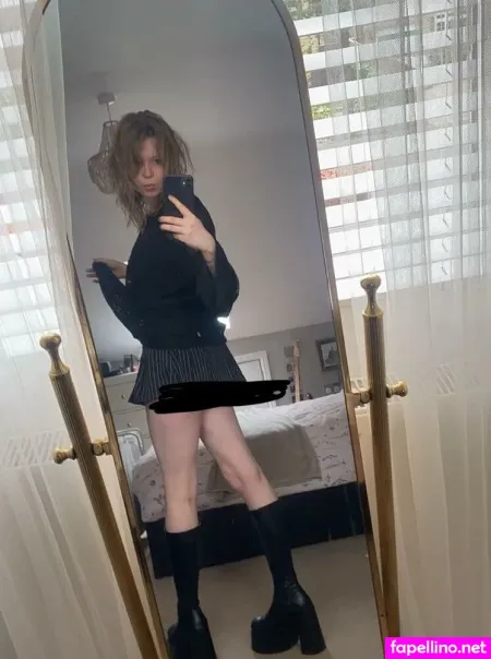 Issy Allen OnlyFans Thumbnail #6GGq4hj7Wx