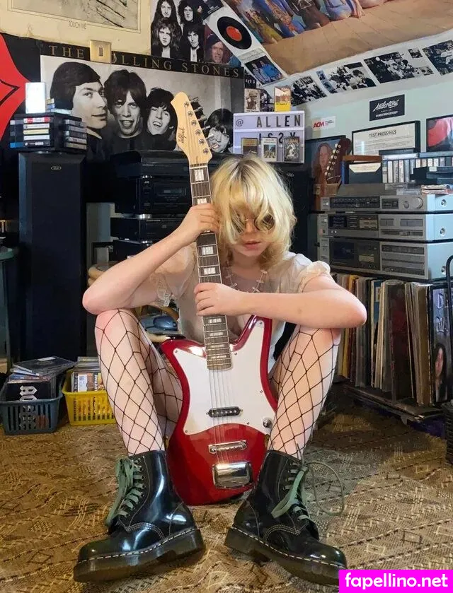 Allen_Issy, Issy_Allen, izzy_allen Nude Leaked OnlyFans Photo #ITVwqDOggk