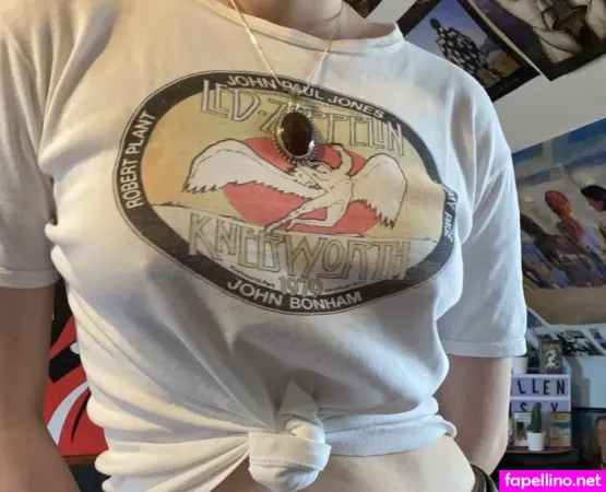 Issy Allen OnlyFans Thumbnail #e2WUqCNREo